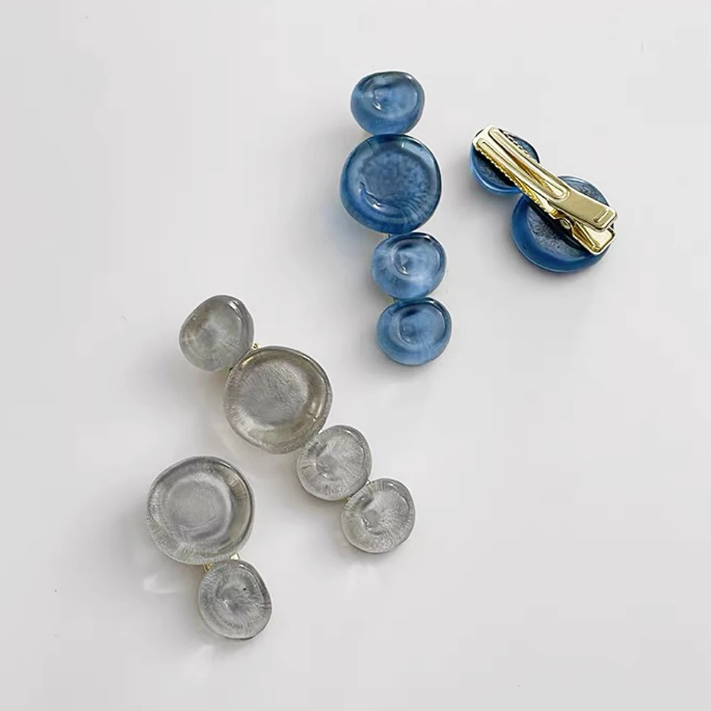2pcs/Set Creative Blue Bubble Hair Clip Jelly Color Stone Charms Duckbill Barrettes Women Girl Side Bang Hairpin Casual Headwear
2pcs/Set Creative Blue Bubble Hair Clip Jelly Color Stone Charms Duckbill Barrettes Women Girl Side Bang Hairpin Casual Headwear