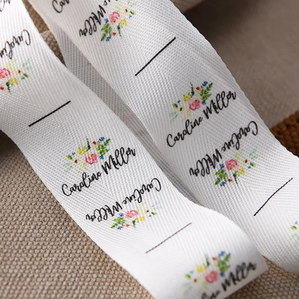 Folded Custom Cotton Twill Label 0.98"x1.97" for Knit Cardigan, Sweater – Washable Organic Cotton Tag for Clothing Brand
Folded Custom Cotton Twill Label 0.98"x1.97" for Knit Cardigan, Sweater – Washable Organic Cotton Tag for Clothing Brand