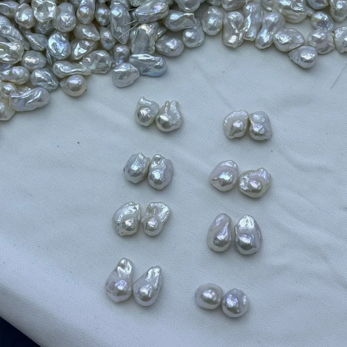 1pcs Natural Freshwater Unholed Irregular White Baroque Pearl Loose Bead Jewelry Make DIY Necklace Earring Bracelet Accessory
1pcs Natural Freshwater Unholed Irregular White Baroque Pearl Loose Bead Jewelry Make DIY Necklace Earring Bracelet Accessory