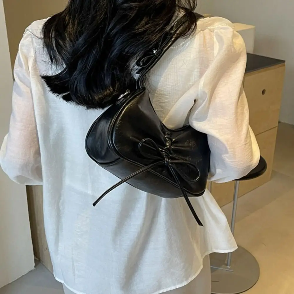 Sweet Bowknot Balletcore Bow Handbag Korean Style Underarm Bag Bow Tie Shoulder Bag Silver Drawstring PU Leather Hobo Bag Women
Sweet Bowknot Balletcore Bow Handbag Korean Style Underarm Bag Bow Tie Shoulder Bag Silver Drawstring PU Leather Hobo Bag Women