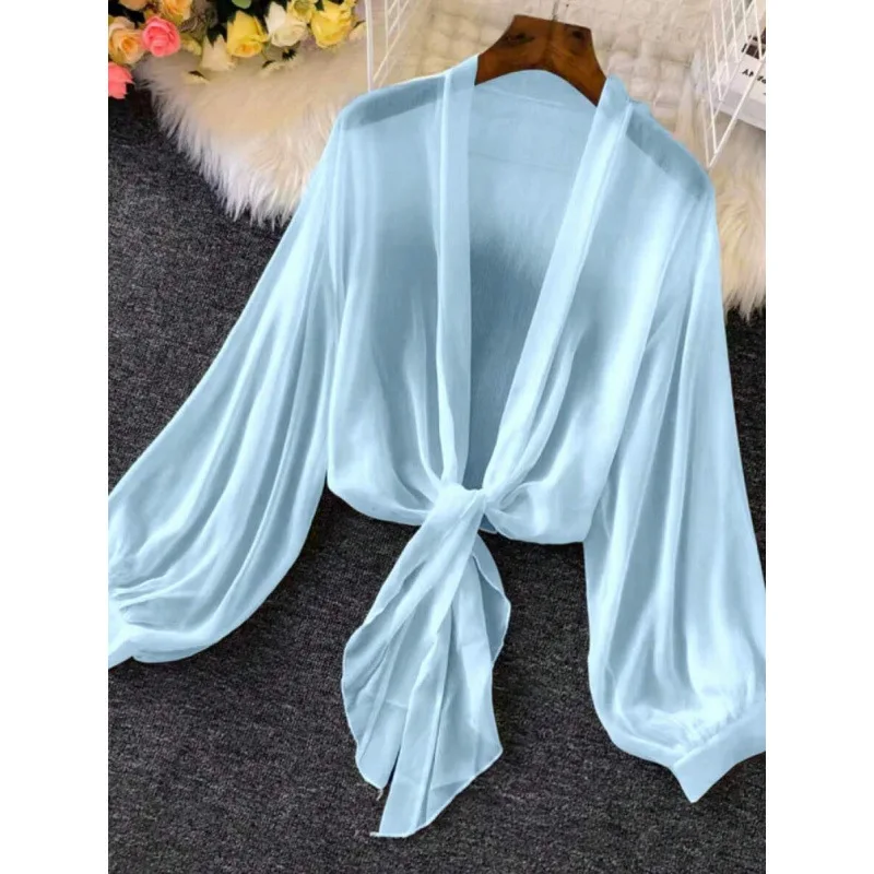 Women's Sun Protection Chiffon Blouse Fashionable And Stylish Translucent Top for Spring Season Cross-Border Market
Women's Sun Protection Chiffon Blouse Fashionable And Stylish Translucent Top for Spring Season Cross-Border Market