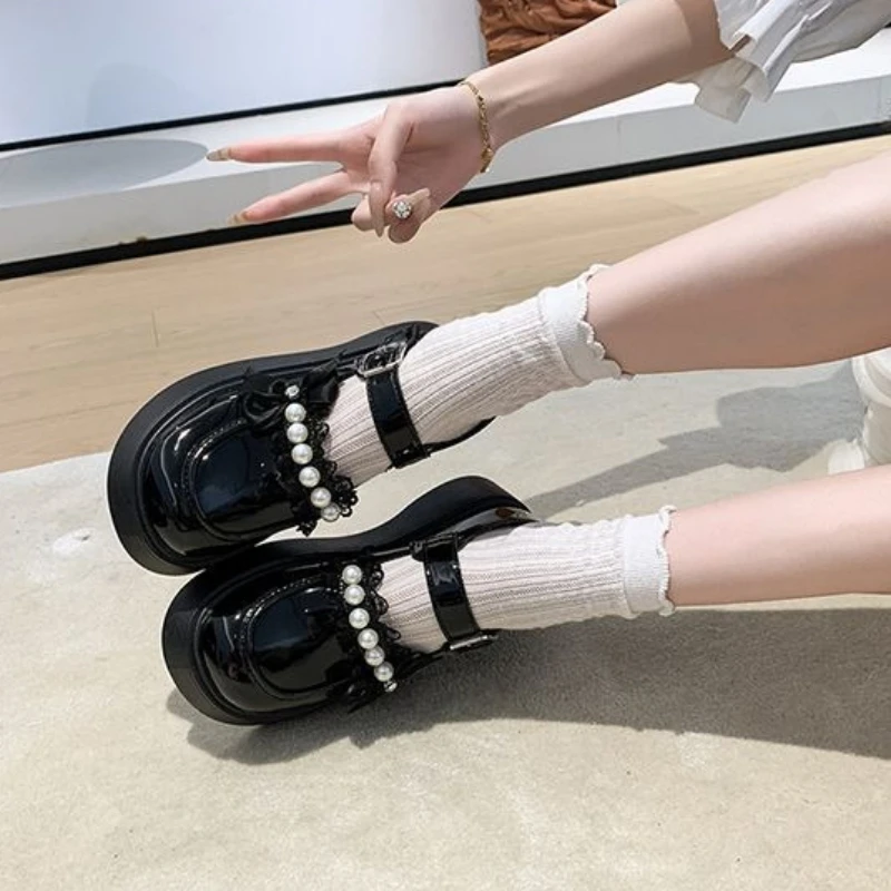 Lightweight Comfortable Platform Mary Jane Shoes for Women 2026 New Pearl Bow Round Toe Thick Sole JK Style
Lightweight Comfortable Platform Mary Jane Shoes for Women 2026 New Pearl Bow Round Toe Thick Sole JK Style