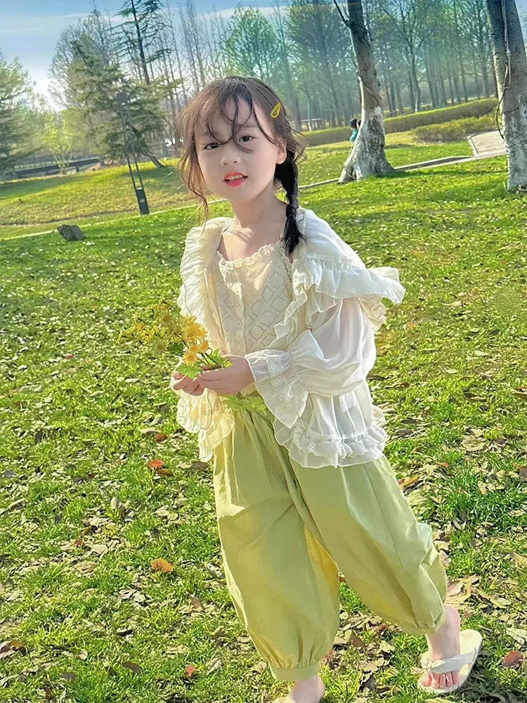 Girls Clothes Suit Summer Childrens Sun Protection Clothing Thin Halter Vest Anti-mosquito Pants Girls Three-piece Set
Girls Clothes Suit Summer Childrens Sun Protection Clothing Thin Halter Vest Anti-mosquito Pants Girls Three-piece Set