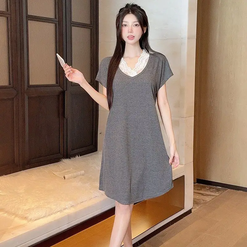 Лето 2025 года, сексуальные кружевные ночные рубашки из модала с короткими рукавами и v-образным вырезом для женщин, корейская милая одежда для сна, ночное платье, ночная рубашка, элегантная ночная рубашка
Лето 2025 года, сексуальные кружевные ночные рубашки из модала с короткими рукавами и v-образным вырезом для женщин, корейская милая одежда для сна, ночное платье, ночная рубашка, элегантная ночная рубашка