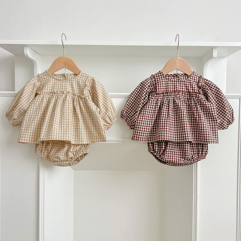 2024 Autumn Baby Clothes Girl Plaid Puff Sleeve Tops+Shorts 2pcs Fashion Infant Cotton Tops Suit Loose Toddler Casual Shirt Set
2024 Autumn Baby Clothes Girl Plaid Puff Sleeve Tops+Shorts 2pcs Fashion Infant Cotton Tops Suit Loose Toddler Casual Shirt Set