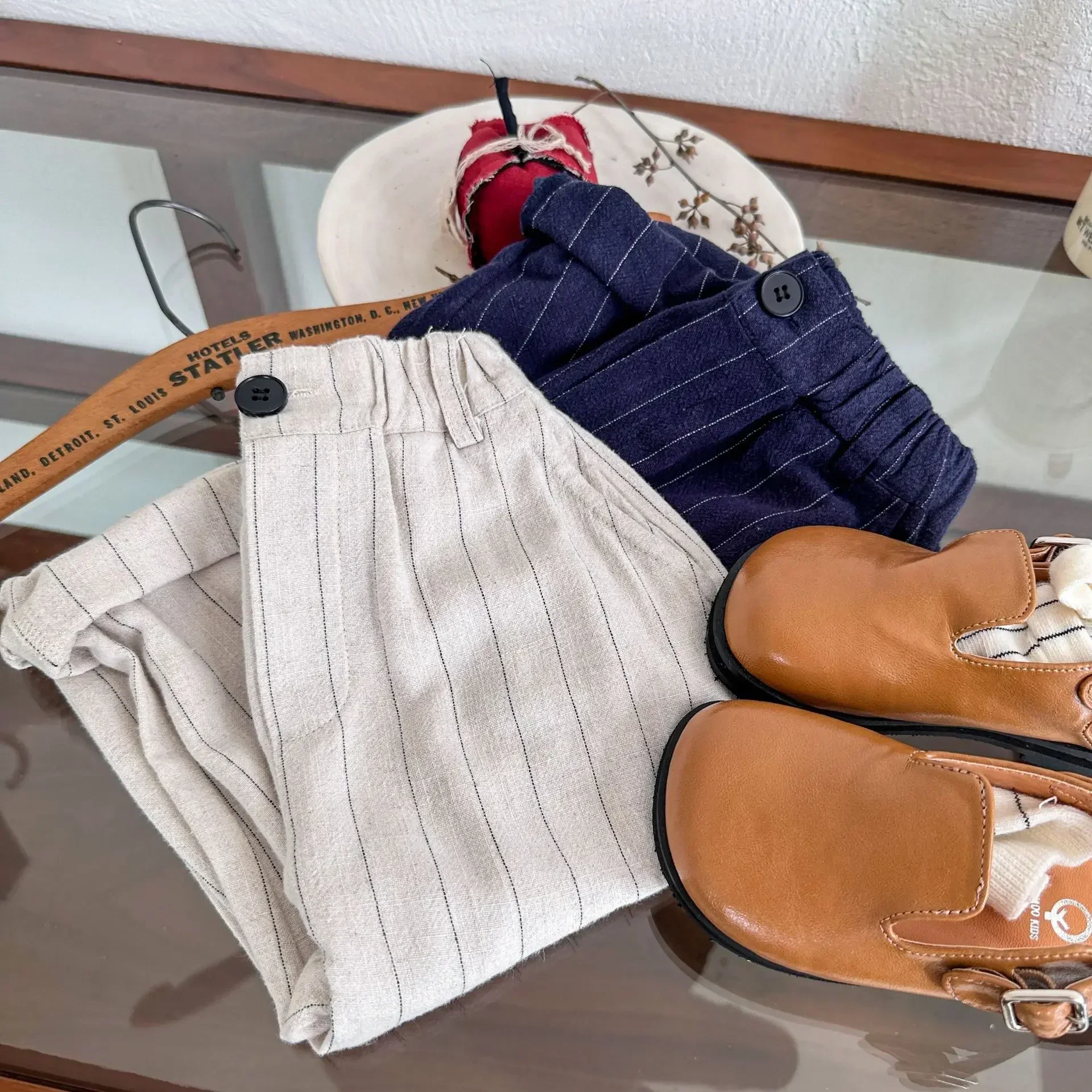 Children's Trousers 2024 Autumn New Boys' and Girls' Casual Striped Straight-Leg Pants Baby Belt Buckle Fashionable Trousers
Children's Trousers 2024 Autumn New Boys' and Girls' Casual Striped Straight-Leg Pants Baby Belt Buckle Fashionable Trousers