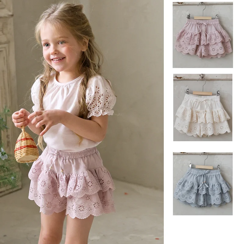 Girls' Shorts 2026 Summer New Arrival: White, Fashionable, and Cute Embroidered Skort—Stylish Cotton Openwork Korean-Style Pants
Girls' Shorts 2026 Summer New Arrival: White, Fashionable, and Cute Embroidered Skort—Stylish Cotton Openwork Korean-Style Pants