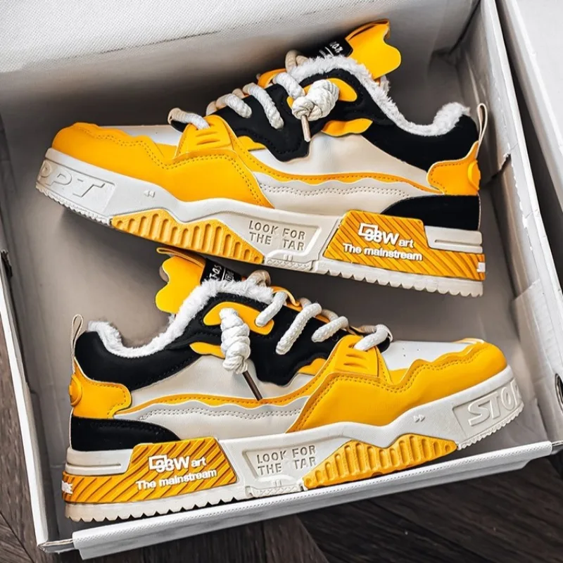 Men's Trendy Winter Warm plush Skate Shoes Comfy Non Slip Casual Lace Up Sneakers For Men's Outdoor Activities
Men's Trendy Winter Warm plush Skate Shoes Comfy Non Slip Casual Lace Up Sneakers For Men's Outdoor Activities