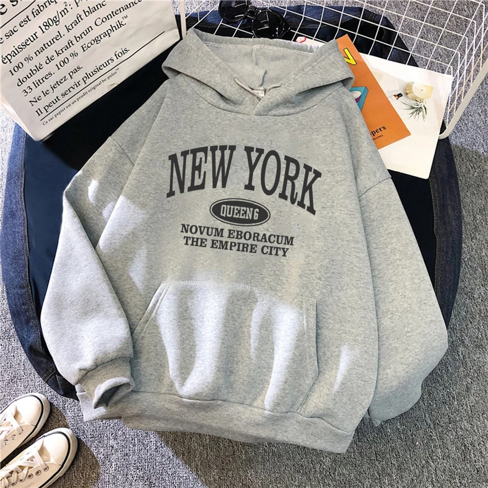 Letter hoodies for men and women, fashionable and simple long sleeved pullovers, street trend Harajuku oversized Y2k sportswear
Letter hoodies for men and women, fashionable and simple long sleeved pullovers, street trend Harajuku oversized Y2k sportswear