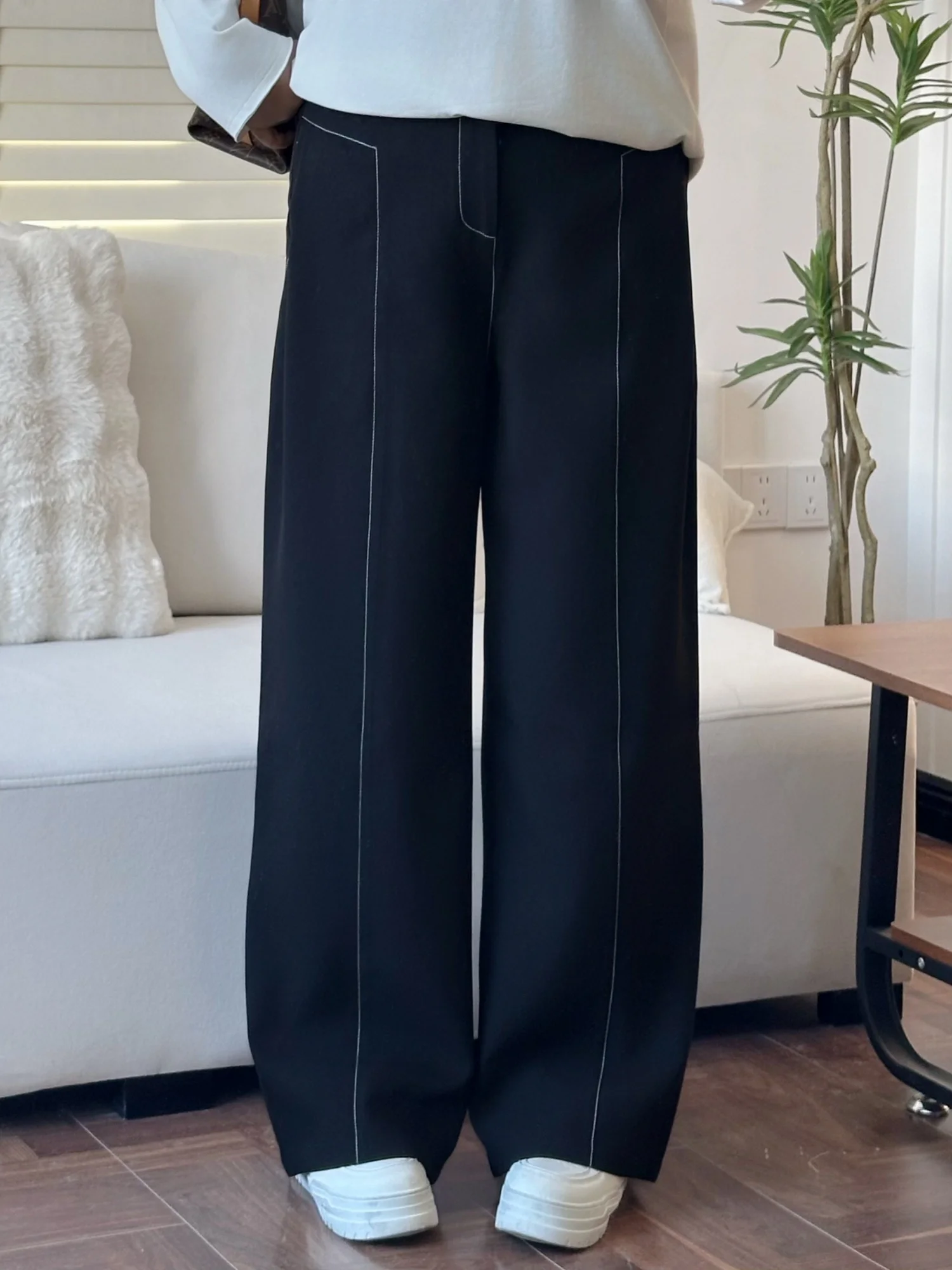 High Waist Fashionable Casual Wide Leg Pants plus Size Spring New Style Elegant Versatile Ladies Trousers Commute Friendly
High Waist Fashionable Casual Wide Leg Pants plus Size Spring New Style Elegant Versatile Ladies Trousers Commute Friendly