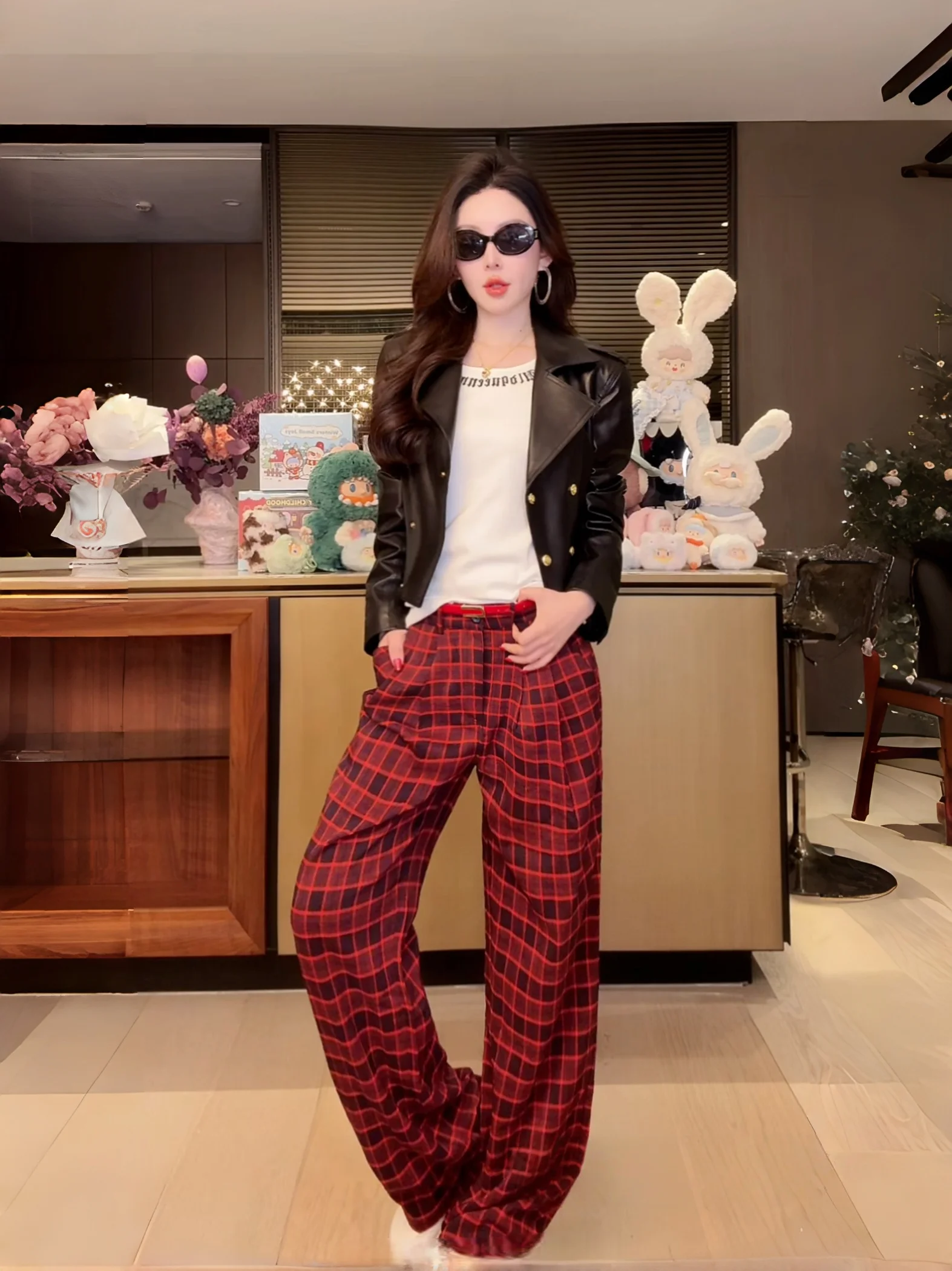 High Waist Wide Leg Pants Color Colion Belted Cheered Pattern Retro Aosphere Chiang Mai Tour by Yuxiao Xiao
High Waist Wide Leg Pants Color Colion Belted Cheered Pattern Retro Aosphere Chiang Mai Tour by Yuxiao Xiao