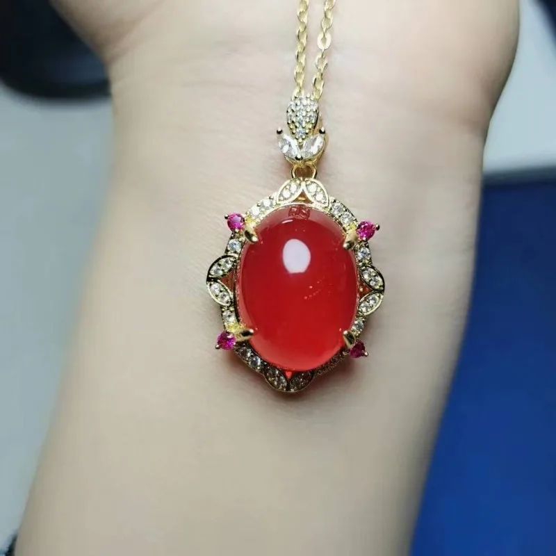 Fashion pendant hollow exquisite design simple pendant
Fashion pendant hollow exquisite design simple pendant