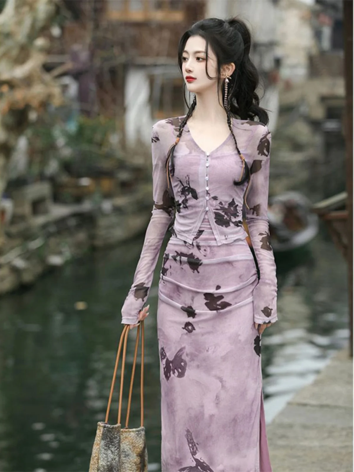 Retro Purple Ink Dress Two-Piece Set Women's plus Size Fashion Korean Style High Waist Sleeveless V-Neck Midi Skirt
Retro Purple Ink Dress Two-Piece Set Women's plus Size Fashion Korean Style High Waist Sleeveless V-Neck Midi Skirt