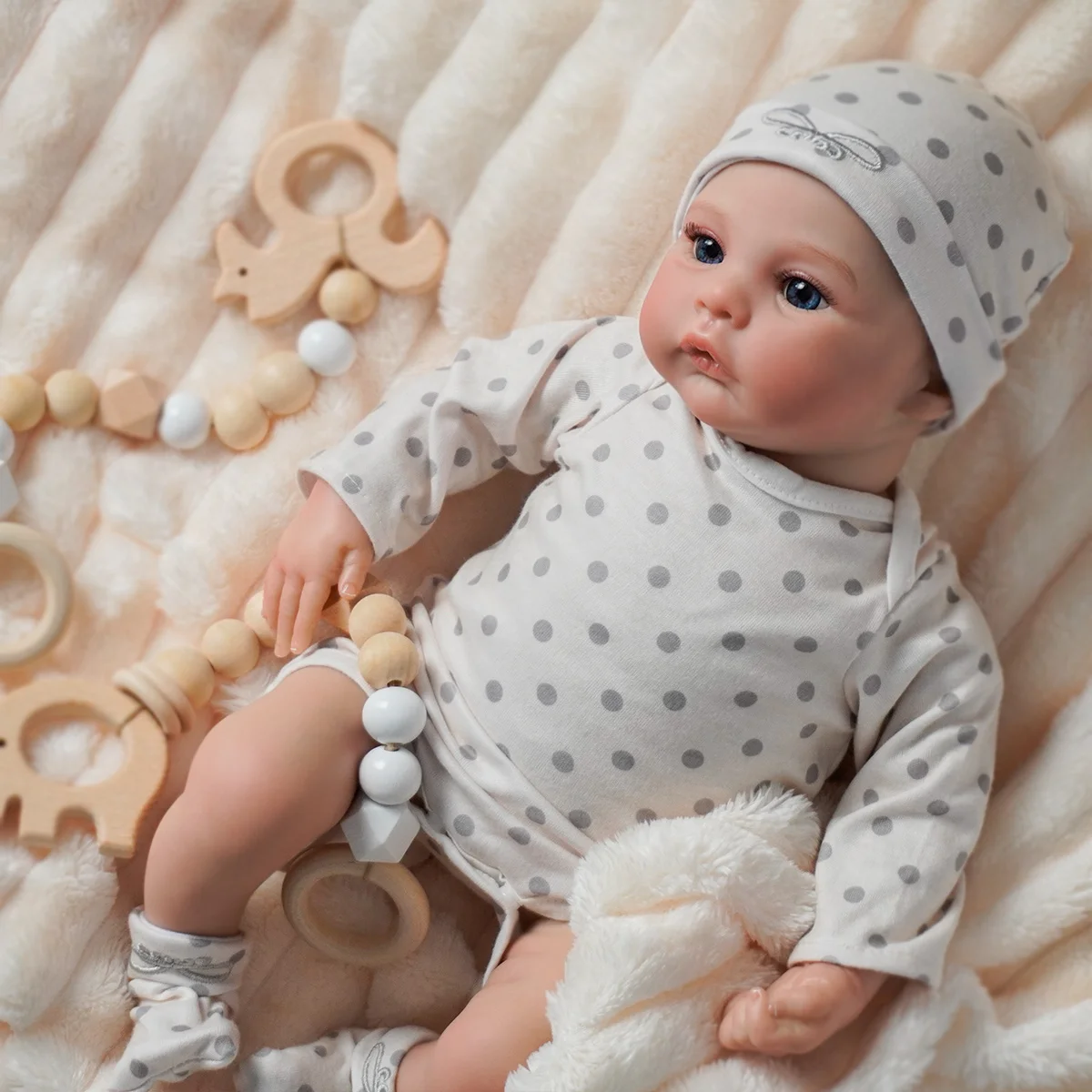 JOYORA Reborn Baby Girl Doll High Quality Soft Vinyl Realistic Fashion Doll Cute Birthday Gift Silicone Doll/Cloth Doll
JOYORA Reborn Baby Girl Doll High Quality Soft Vinyl Realistic Fashion Doll Cute Birthday Gift Silicone Doll/Cloth Doll