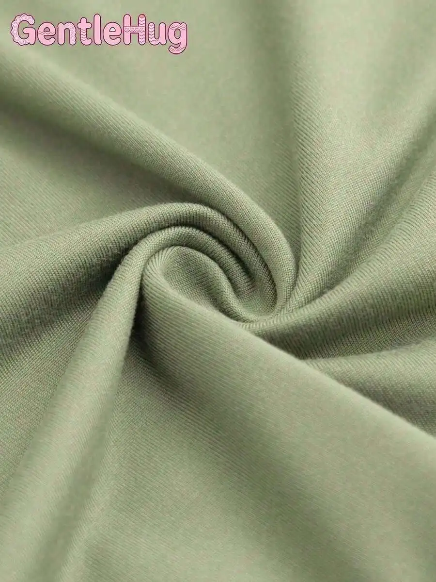 Womens Casual Loose Solid Color Round Neck Short Sleeve T-Shirt And Shorts Set Green
Womens Casual Loose Solid Color Round Neck Short Sleeve T-Shirt And Shorts Set Green