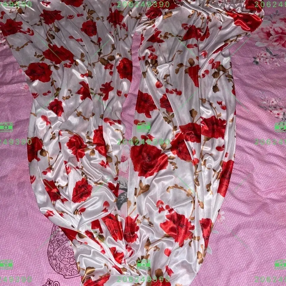 Length2.2m Glossy Satin Loose Maxi Dress Ice Silk Sleeveless Plus Size Sexy Long Sleeping Bag
Length2.2m Glossy Satin Loose Maxi Dress Ice Silk Sleeveless Plus Size Sexy Long Sleeping Bag