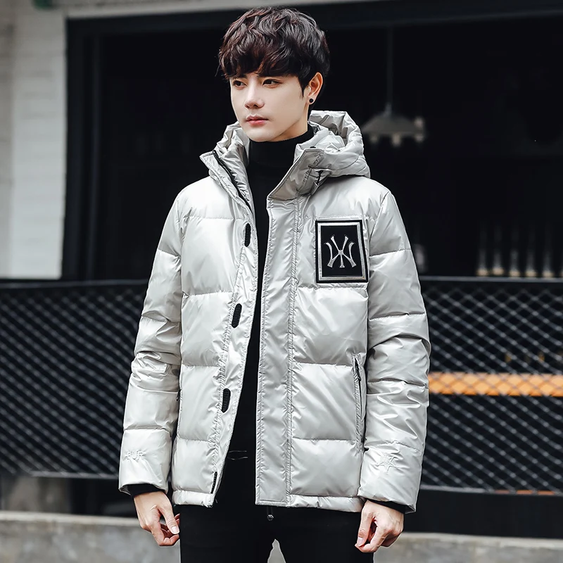 Мужская утепленная пуховая куртка 2026 года, новая зимняя модель, с гладкой поверхностью, молодежная, для студентов, верхняя одежда для активного отдыха и спорта
Мужская утепленная пуховая куртка 2026 года, новая зимняя модель, с гладкой поверхностью, молодежная, для студентов, верхняя одежда для активного отдыха и спорта