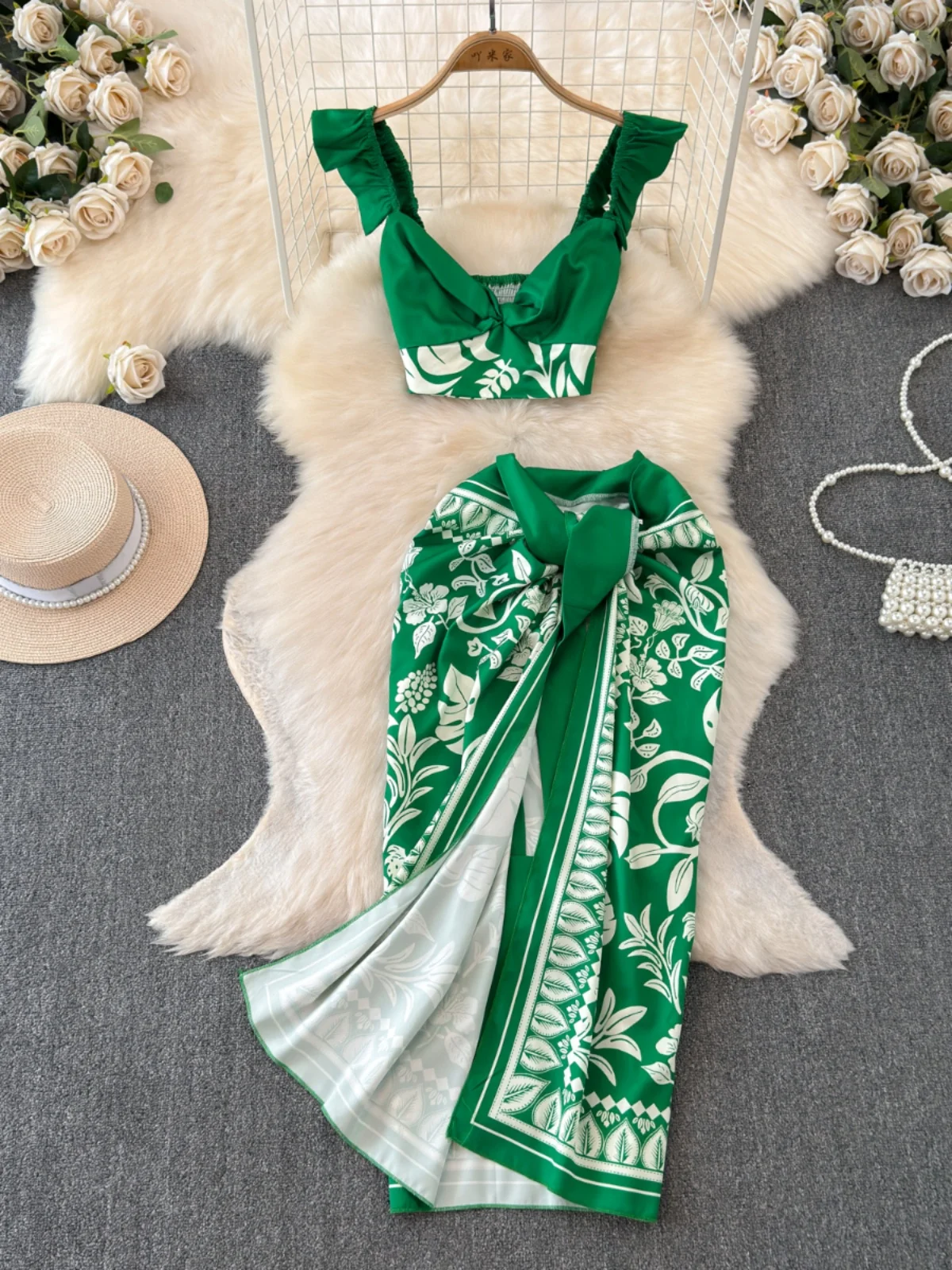 Sexy Strapl High Waist Split Skirt een Bikini Set Women's Holiday Outerwear f Body Skirt V-Ne Two-Piece Suit
Sexy Strapl High Waist Split Skirt een Bikini Set Women's Holiday Outerwear f Body Skirt V-Ne Two-Piece Suit