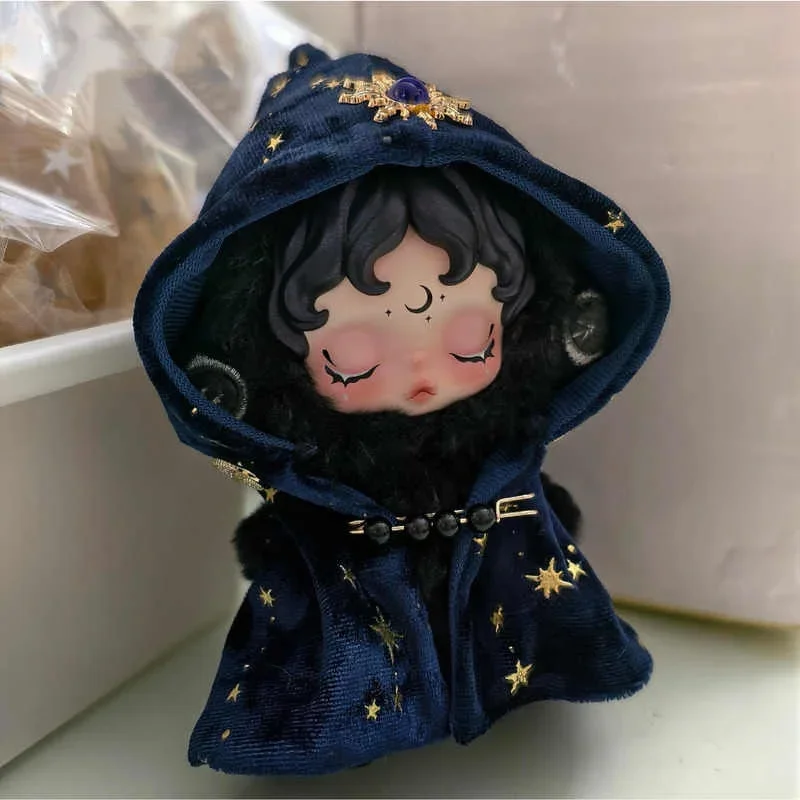 Mysterious Magic Cloak Cape Outfit for SKULLPANDA & Labubu 3.0 Dolls - Doll Clothing Accessories (No Doll)
Mysterious Magic Cloak Cape Outfit for SKULLPANDA & Labubu 3.0 Dolls - Doll Clothing Accessories (No Doll)