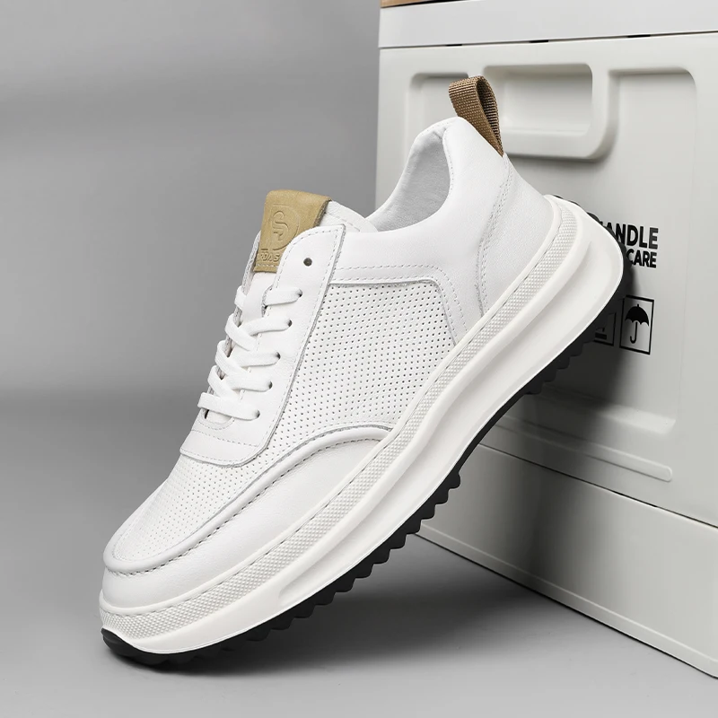 New Men's White Shoes Versatile Trendy Hollow Breathable Casual Sports Shoes 240533
New Men's White Shoes Versatile Trendy Hollow Breathable Casual Sports Shoes 240533
