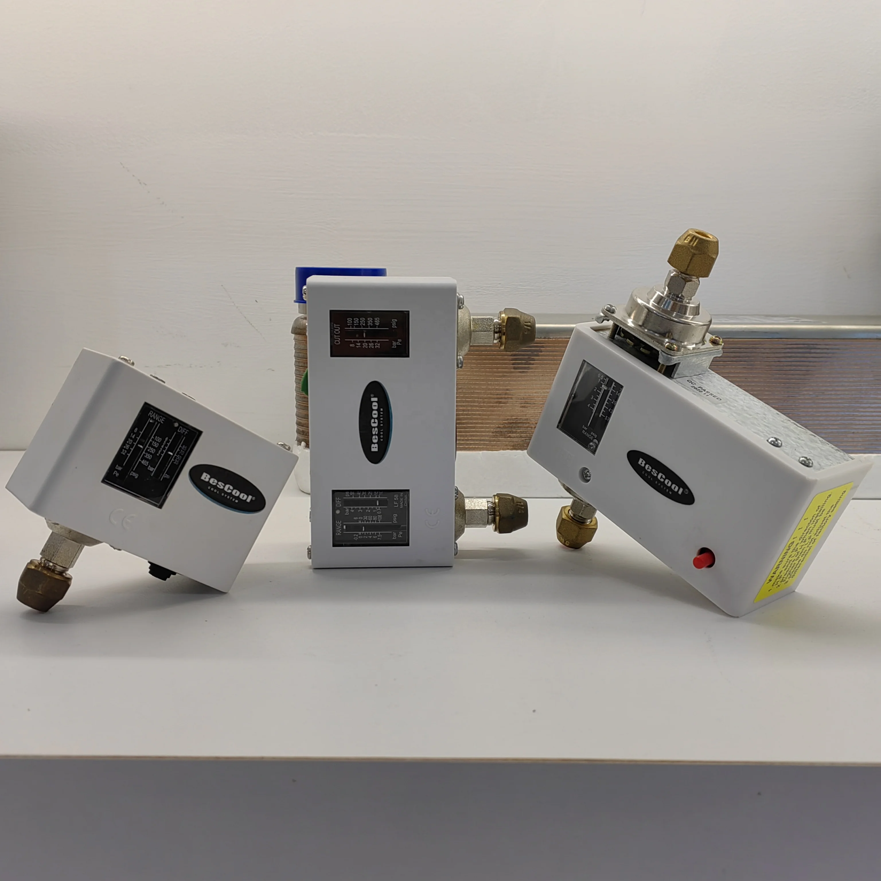 OEM Factory Direct Wholesale 12V Expansion Valve Piston Connected Roll/Fan for Refrigeration Heat Exchange with R22
OEM Factory Direct Wholesale 12V Expansion Valve Piston Connected Roll/Fan for Refrigeration Heat Exchange with R22