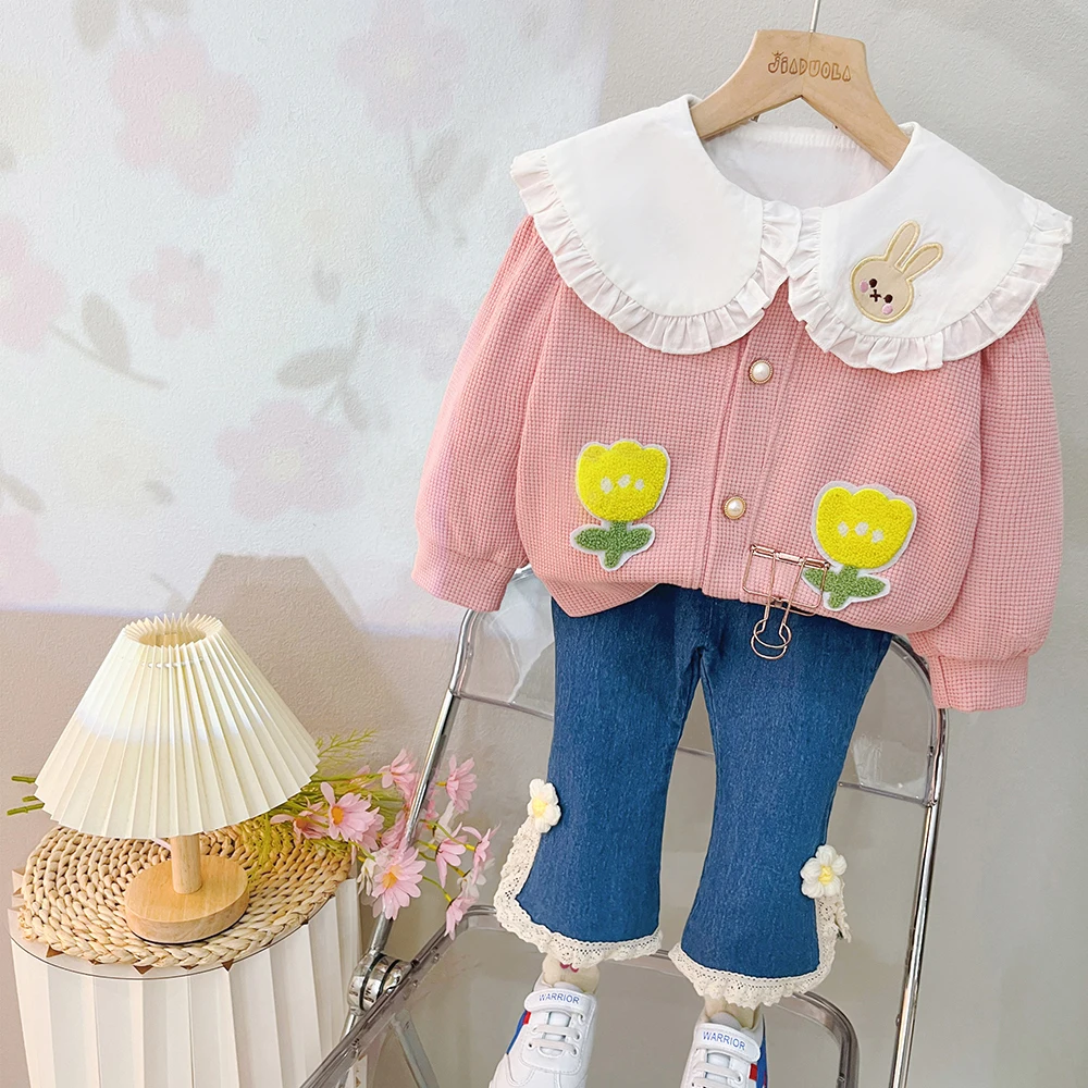 Children Clothing Sets Baby Girls Floral Coats Lace Shirt Jeans 3 Pcs Suit Autumn Toddler Kids Tracksuit Infant Clothes Outfits
Children Clothing Sets Baby Girls Floral Coats Lace Shirt Jeans 3 Pcs Suit Autumn Toddler Kids Tracksuit Infant Clothes Outfits
