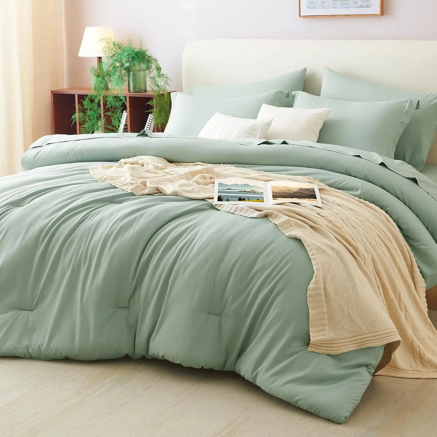 Queen Comforter Set 7 Pieces Sage Green All Season Bedding with Sheets, Pillow Shams & Cases
Queen Comforter Set 7 Pieces Sage Green All Season Bedding with Sheets, Pillow Shams & Cases