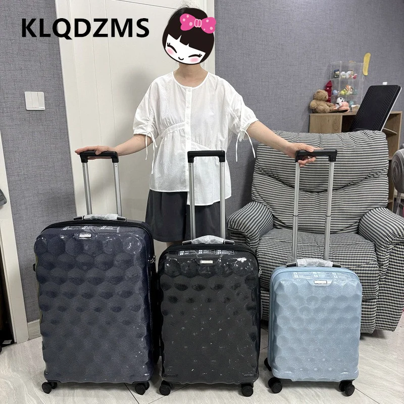 KLQDZMS Ultralight Suitcase ABS+PC Boarding Case 20“24”28 Inch Women's Trolley Case Trolley Style Travel Bag Cabin Luggage
KLQDZMS Ultralight Suitcase ABS+PC Boarding Case 20“24”28 Inch Women's Trolley Case Trolley Style Travel Bag Cabin Luggage