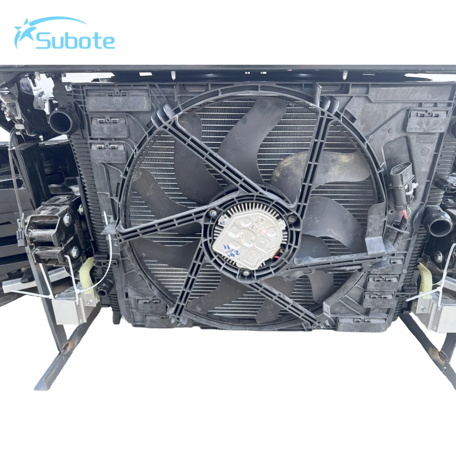 G22 G23 G26 Hot Selling High Quality Original Second Hand Front Bumper Grill Car Body Kit Accessories
G22 G23 G26 Hot Selling High Quality Original Second Hand Front Bumper Grill Car Body Kit Accessories