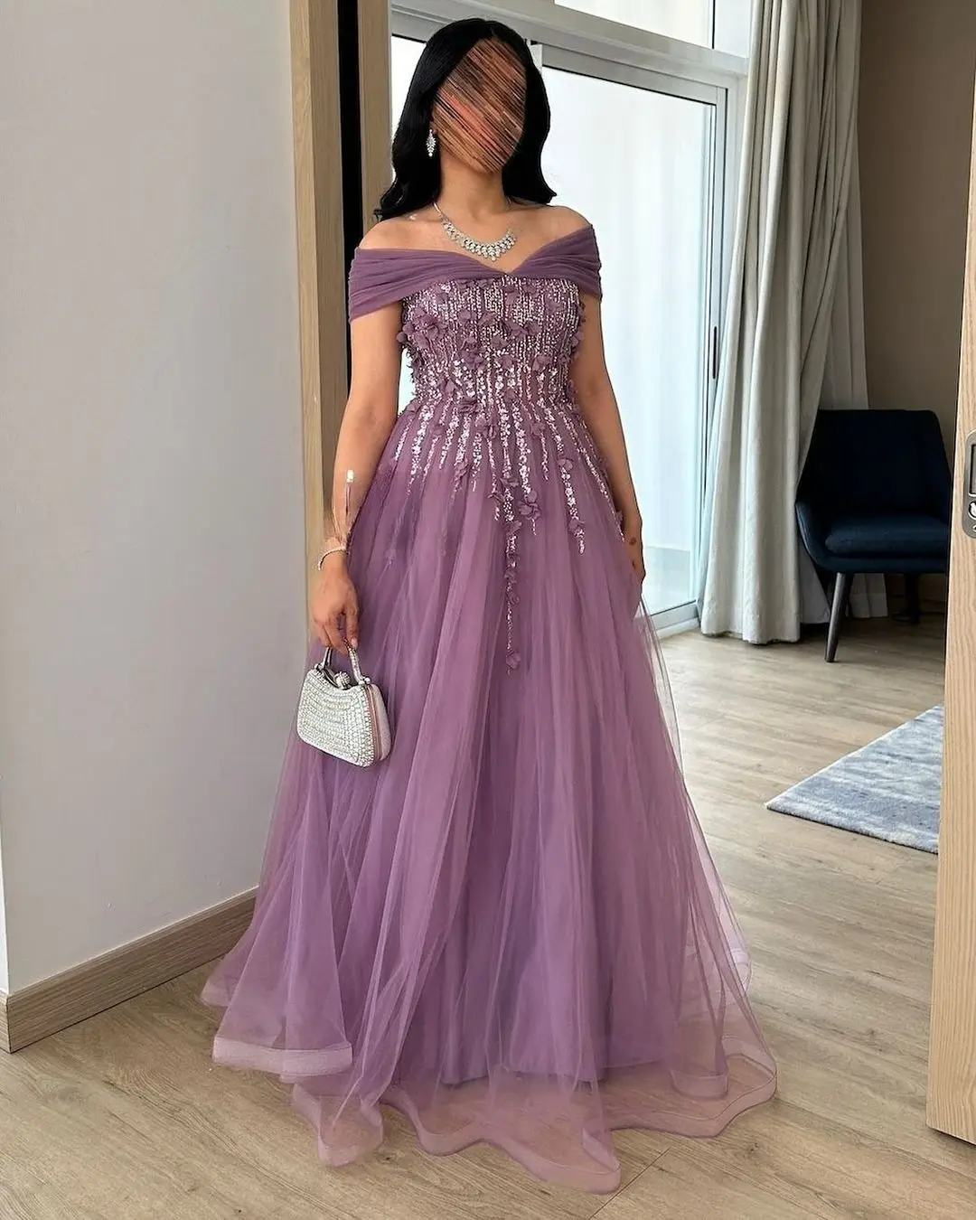 Customized Off The Shoulder Sleeveless Evening Dresses Flowers Beadings Floor Length Prom Dresses Party Dresses
Customized Off The Shoulder Sleeveless Evening Dresses Flowers Beadings Floor Length Prom Dresses Party Dresses
