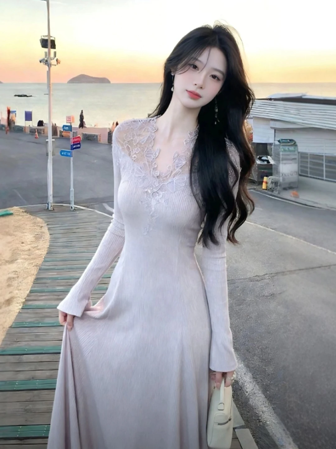 Spring Knitted Lace Splice Slim Fit Dress High Waist Gentle Style City Commute Casual Date Ensemble Soft Cotton Long Sleeve V...
Spring Knitted Lace Splice Slim Fit Dress High Waist Gentle Style City Commute Casual Date Ensemble Soft Cotton Long Sleeve V...