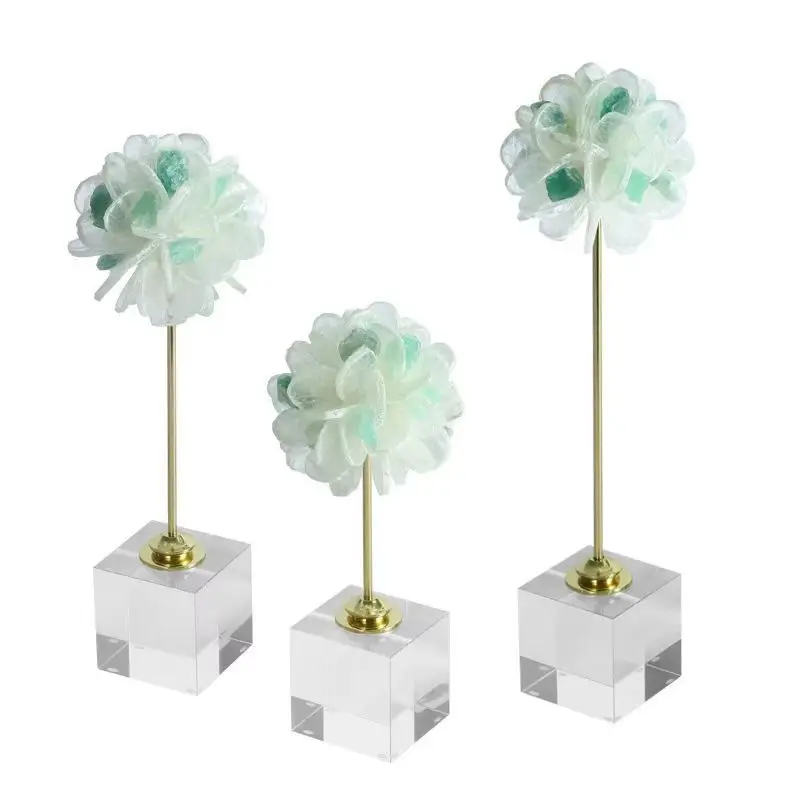 French light luxury natural crystal flower ball ornament, living room desktop decoration
French light luxury natural crystal flower ball ornament, living room desktop decoration