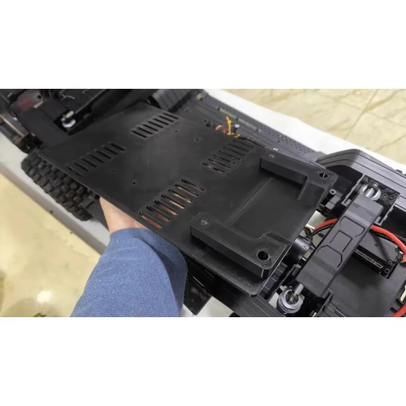 For CK5811 1/7Scale RC Crawler Model Expanded Battery Compartment Upgraded Components 4G Remote Compatible Seamless Installation