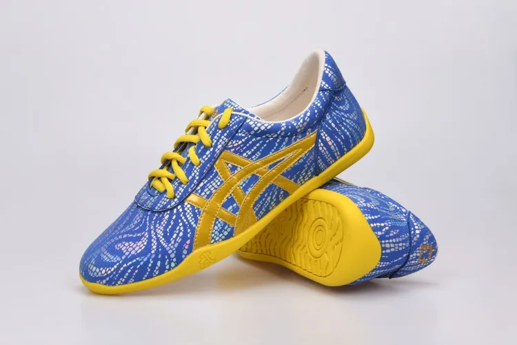 Hot 2025 New lightweight wear-resistant high quality martial arts shoes martial arts shoes comfortable martial arts shoes Very g
Hot 2025 New lightweight wear-resistant high quality martial arts shoes martial arts shoes comfortable martial arts shoes Very g