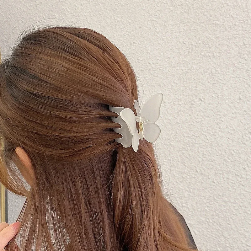 Прозрачная заколка для волос в форме бабочки для женщин и девочек, милая заколка принцессы в виде акулы, красочная матовая заколка для волос, универсальные аксессуары для волос
Прозрачная заколка для волос в форме бабочки для женщин и девочек, милая заколка принцессы в виде акулы, красочная матовая заколка для волос, универсальные аксессуары для волос