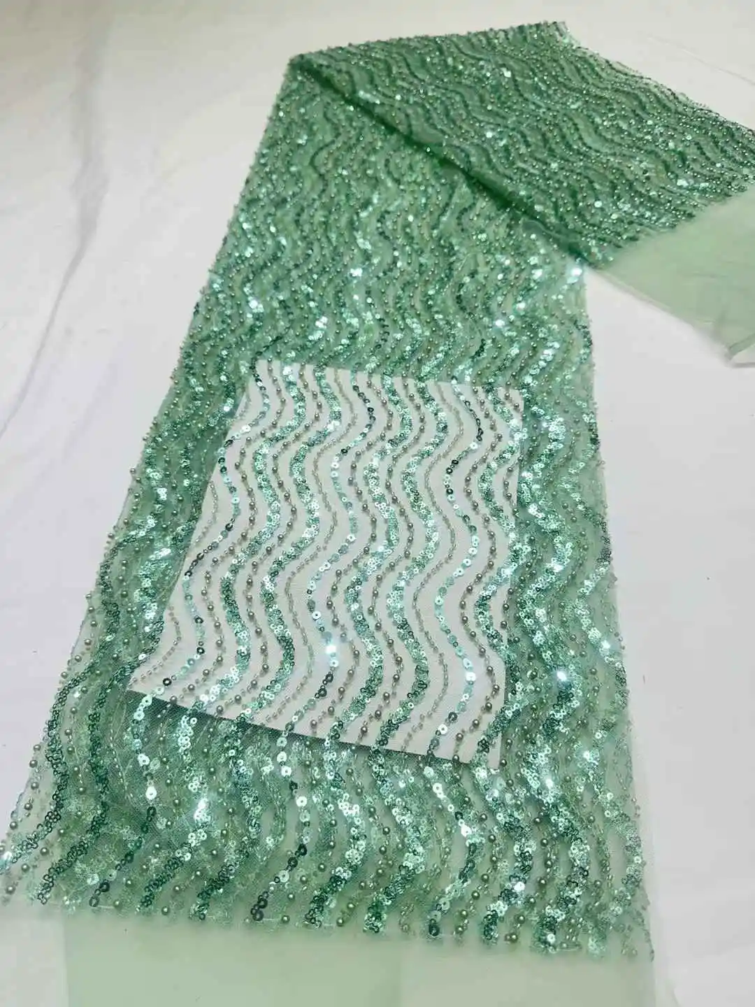 High Quality African French Beaded Lace Fabric 2025 Sewing Sequins Embroidery Nigeria Lace Fabric for Party Dresses
High Quality African French Beaded Lace Fabric 2025 Sewing Sequins Embroidery Nigeria Lace Fabric for Party Dresses
