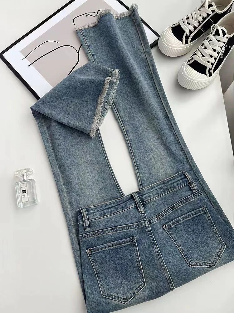 Spring Summer Korean Fashion High Street High Waist Jeans Women's Casual Trendy Slim Bootcut Jeans Vintage Design Long Jeans
Spring Summer Korean Fashion High Street High Waist Jeans Women's Casual Trendy Slim Bootcut Jeans Vintage Design Long Jeans
