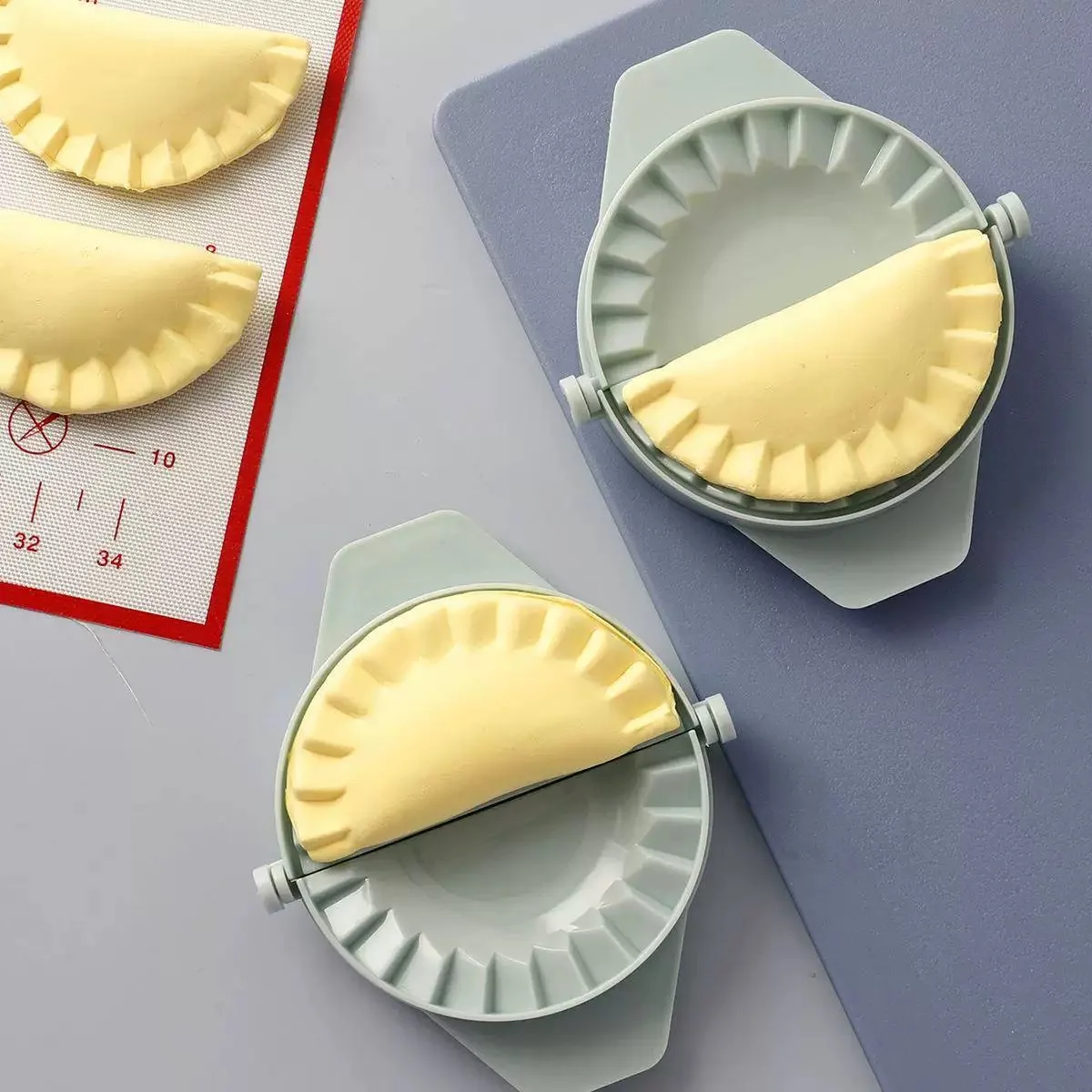 Popular In-Stock Kitchen Manual Dumpling Maker Mold Household Dumpling Tool Clip Blue Dumpling 1Pcs
Popular In-Stock Kitchen Manual Dumpling Maker Mold Household Dumpling Tool Clip Blue Dumpling 1Pcs