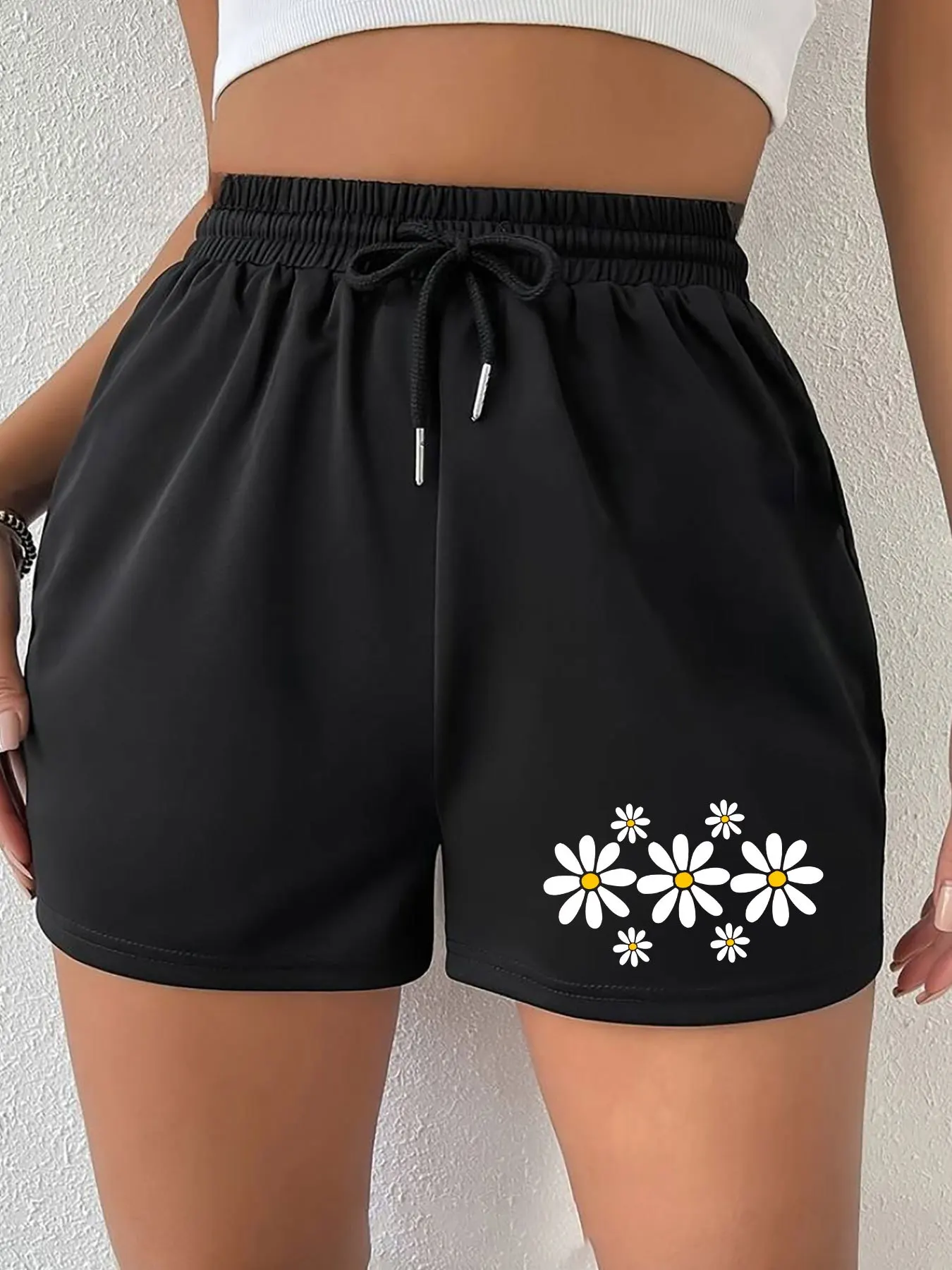 2026 Women's Summer Casual Shorts Flowers Print Loose Fit Stylish and Versatile Suitable for Gym and Lounge Wear
2026 Women's Summer Casual Shorts Flowers Print Loose Fit Stylish and Versatile Suitable for Gym and Lounge Wear