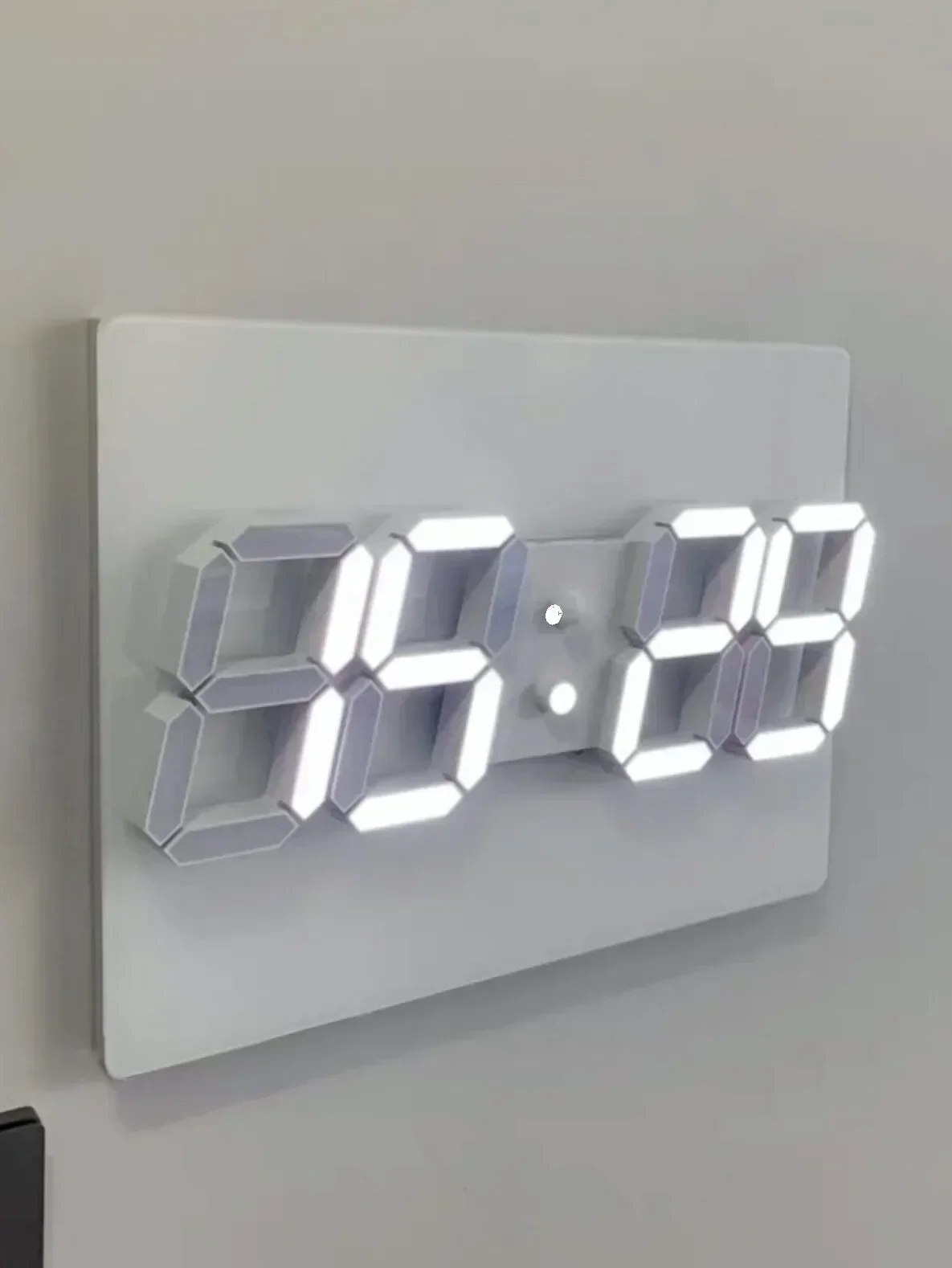 Decorative painting clock, light luxury, electric switch horizontal plate, strong or weak obstruction, no need for punching Hot
Decorative painting clock, light luxury, electric switch horizontal plate, strong or weak obstruction, no need for punching Hot