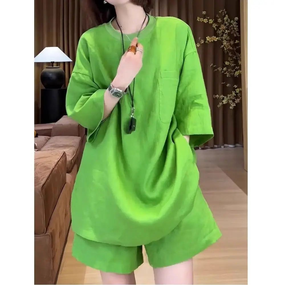 Summer hot-selling thin and comfortable apple green solid color linen and cotton fashionable leisure women's plus size set
Summer hot-selling thin and comfortable apple green solid color linen and cotton fashionable leisure women's plus size set