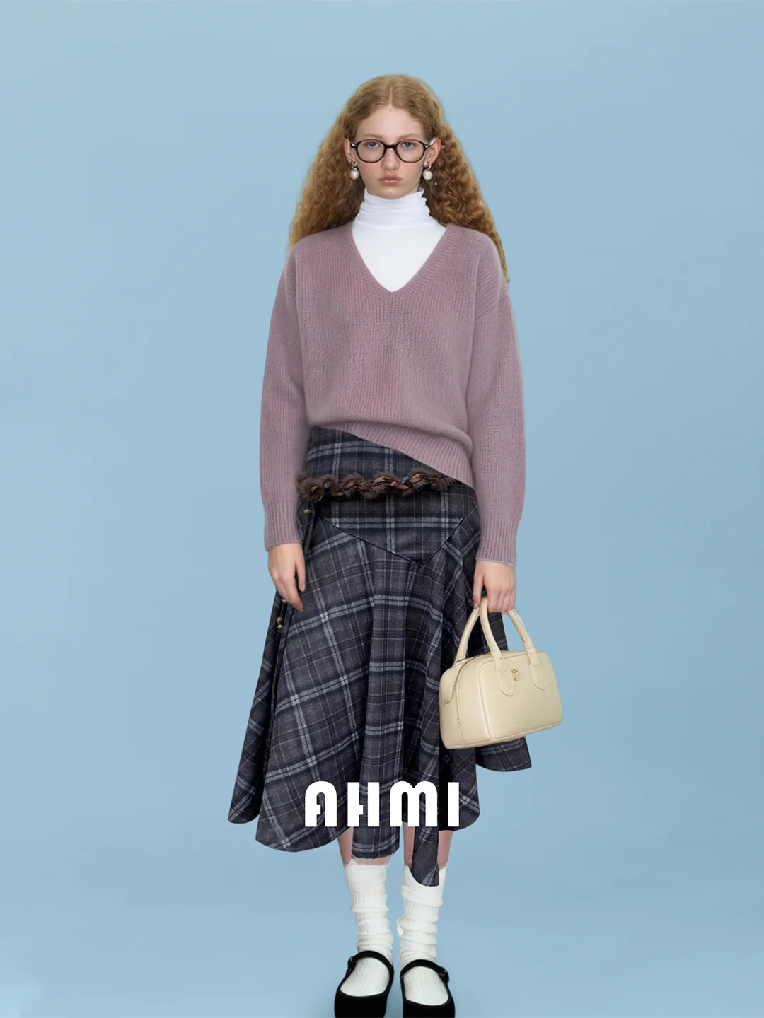 Новая женская юбка AHMI в стиле ретро, в клетку, А-силуэт, с завышенной талией, миди, асимметричная, с эффектом похудения, осенне-зимняя коллекция
Новая женская юбка AHMI в стиле ретро, в клетку, А-силуэт, с завышенной талией, миди, асимметричная, с эффектом похудения, осенне-зимняя коллекция