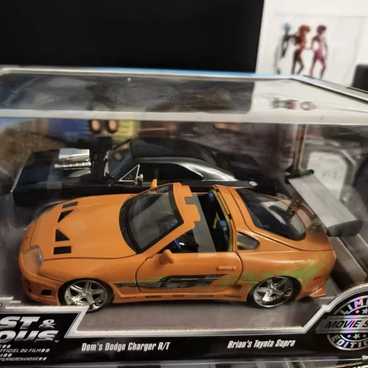 1/24 Scale JADA Supra Diecast Car Classic Bull Design Elegant Desktop Decoration Male Hobby Collection
1/24 Scale JADA Supra Diecast Car Classic Bull Design Elegant Desktop Decoration Male Hobby Collection