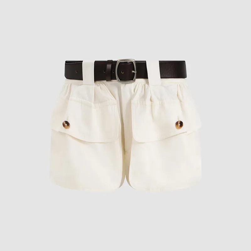 Women's flower-bud print shorts with large pockets, casual and work-appropriate shorts, distressed leather belt, 2026, new style
Women's flower-bud print shorts with large pockets, casual and work-appropriate shorts, distressed leather belt, 2026, new style