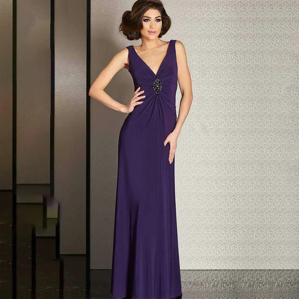 Mother of the Bride Dress V Neck Sleeveless Elegant Wedding Guest Gowns Plus Size Women Clothes Appliques Floral Mother Dress
Mother of the Bride Dress V Neck Sleeveless Elegant Wedding Guest Gowns Plus Size Women Clothes Appliques Floral Mother Dress