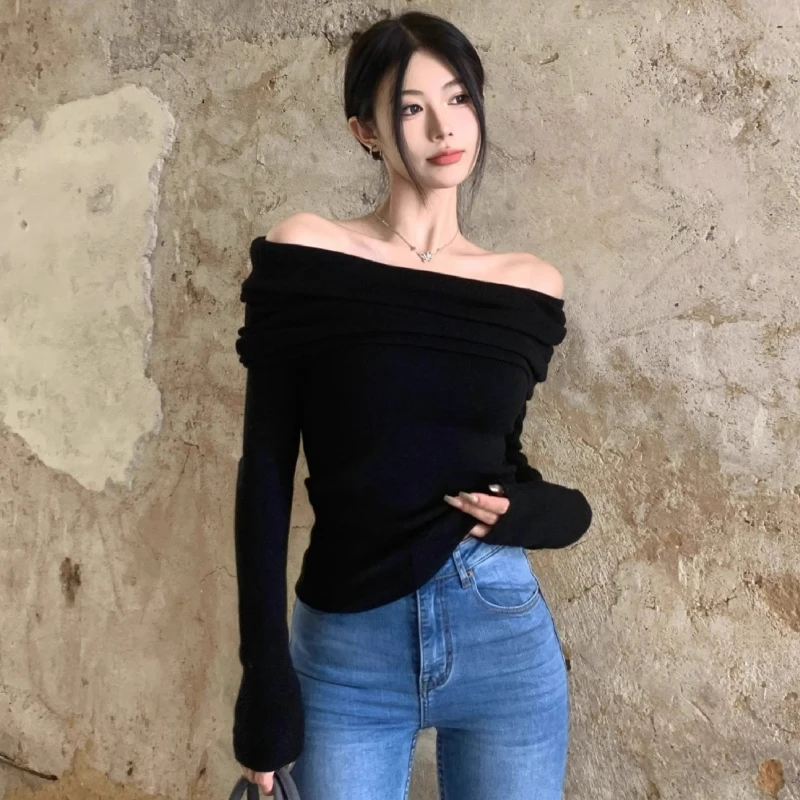 Autumn Winter Sexy One Shoulder Solid Color Women Knitted Pullover Sweater Gentle Sweet Slim Long Sleeve Short Off Shoulder Top
Autumn Winter Sexy One Shoulder Solid Color Women Knitted Pullover Sweater Gentle Sweet Slim Long Sleeve Short Off Shoulder Top