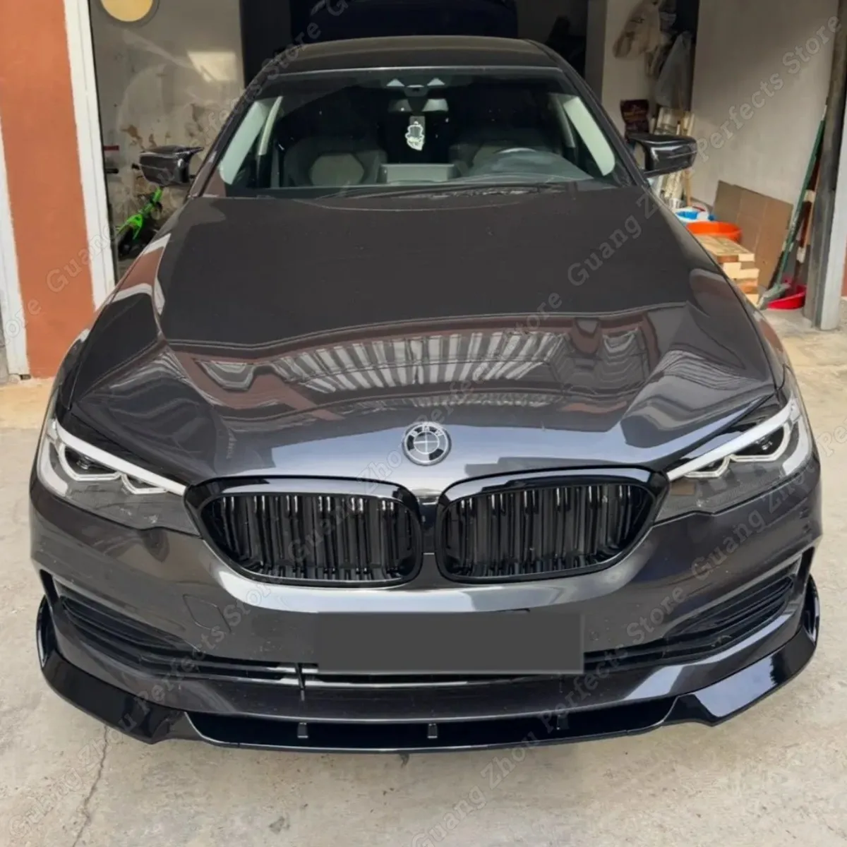 Для BMW G30 G31 520d 530i 530e (кроме версии M Sport) 2017-2020 годов выпуска (до рестайлинга) — передний бампер, сплиттеры, диффузор, обвес, тюнинг
Для BMW G30 G31 520d 530i 530e (кроме версии M Sport) 2017-2020 годов выпуска (до рестайлинга) — передний бампер, сплиттеры, диффузор, обвес, тюнинг