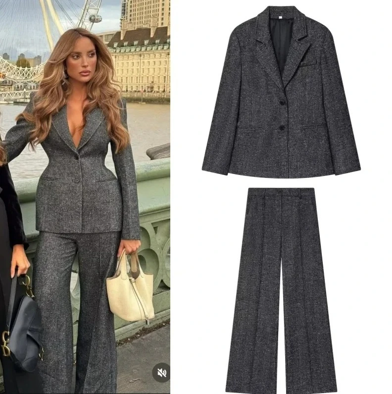 Women‘s Two-Button Suit Set - 2026 Spring Commuting Blazer & Matching Trousers, Classic Versatile Blend Texture Fabric
Women‘s Two-Button Suit Set - 2026 Spring Commuting Blazer & Matching Trousers, Classic Versatile Blend Texture Fabric