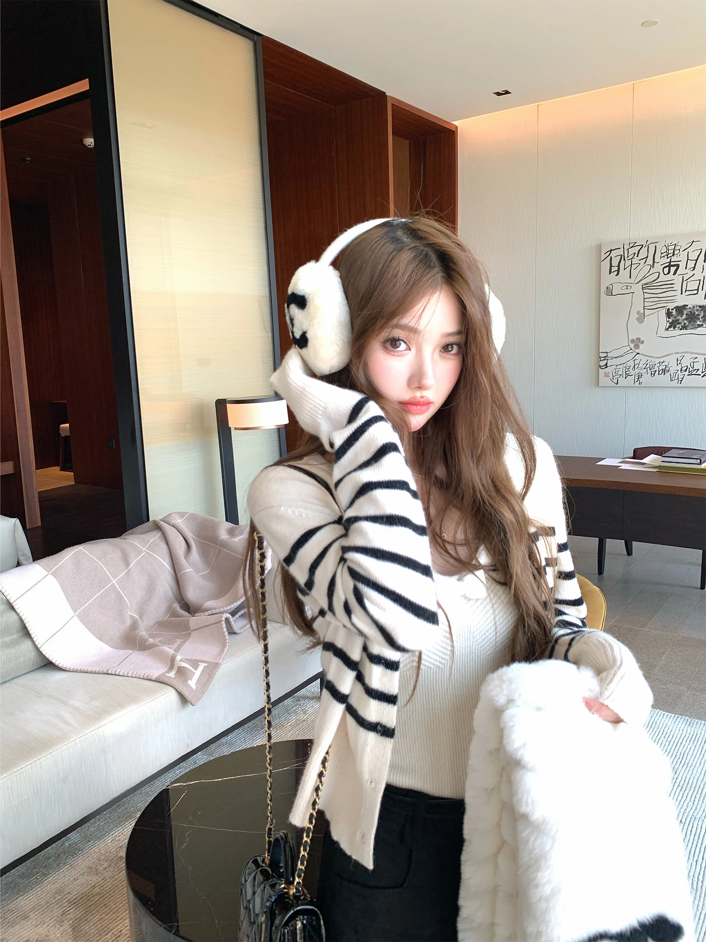 ChuChu Women's Knitted Long Sve round Ne Striped Open Cardigan Single Button Slimming Lazy Sle Versatile Top
ChuChu Women's Knitted Long Sve round Ne Striped Open Cardigan Single Button Slimming Lazy Sle Versatile Top