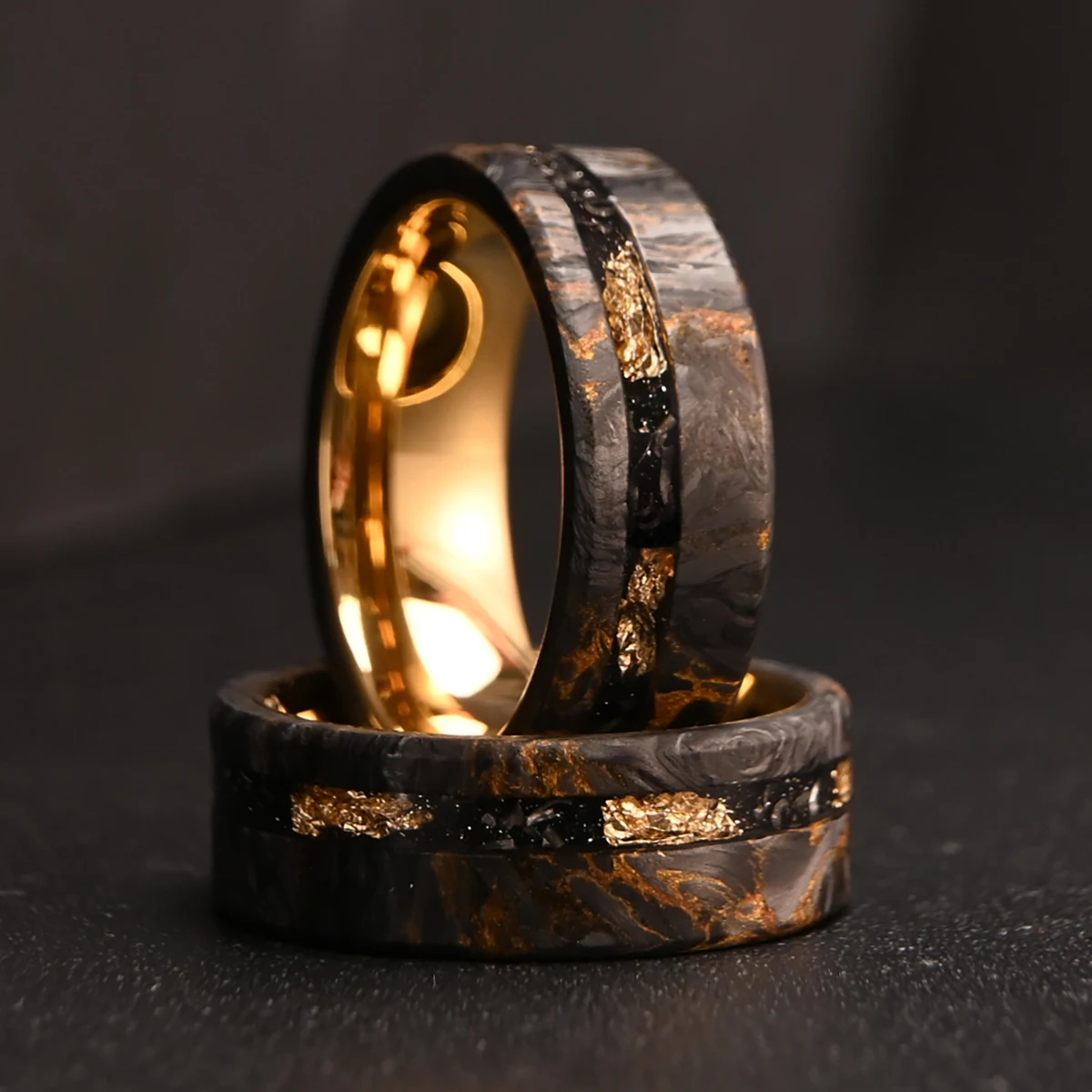 8MM Golden/Red Men's Tungsten Carbide Wedding Bands Fashion Carbon Fiber Ring Luxury Jewelry Inlaid Gold Leaf Meteorite Comfort
8MM Golden/Red Men's Tungsten Carbide Wedding Bands Fashion Carbon Fiber Ring Luxury Jewelry Inlaid Gold Leaf Meteorite Comfort